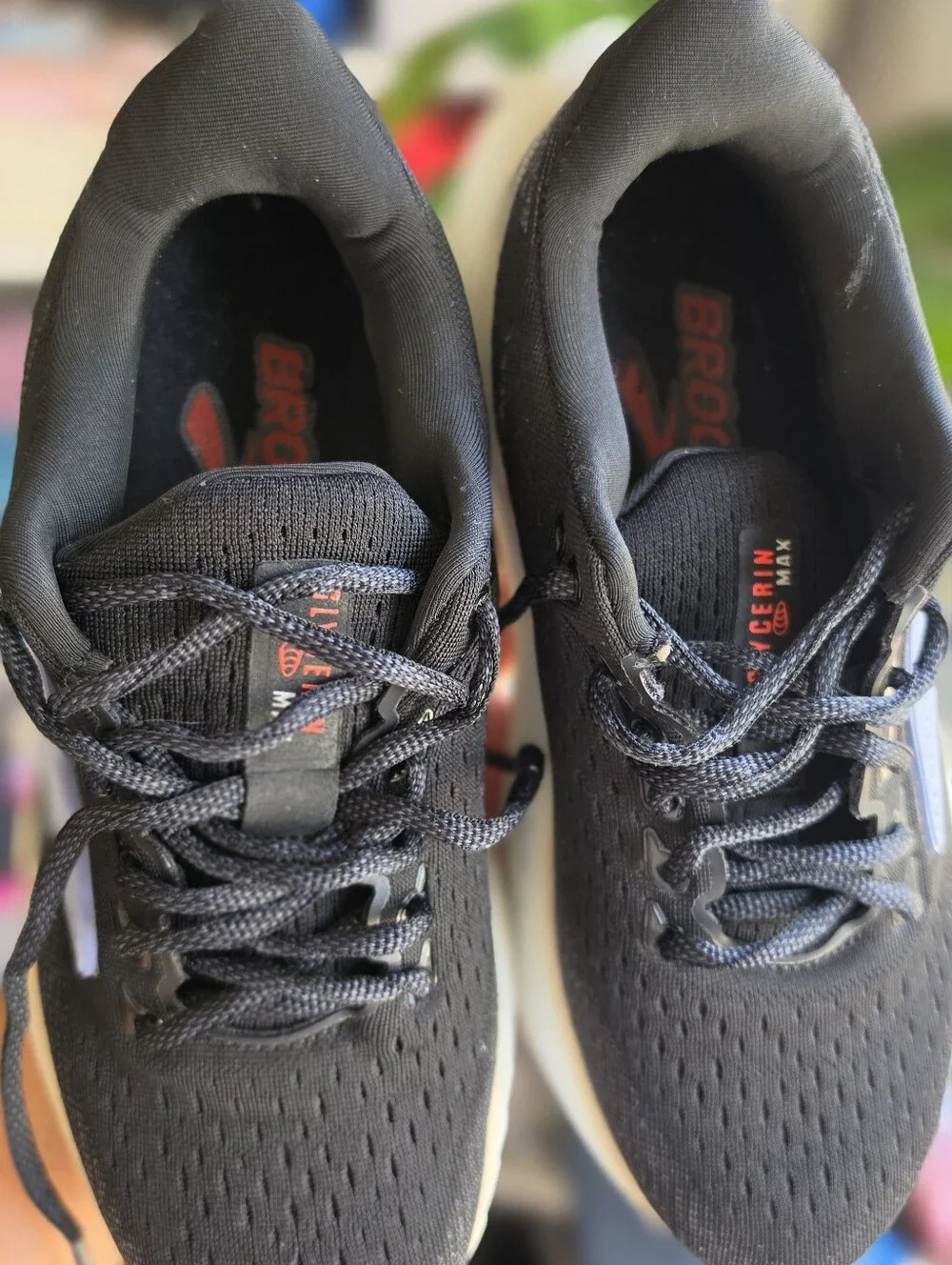 Brooks Glyserin Max Black Running Shoes - Lightweight Cushioned Trainer